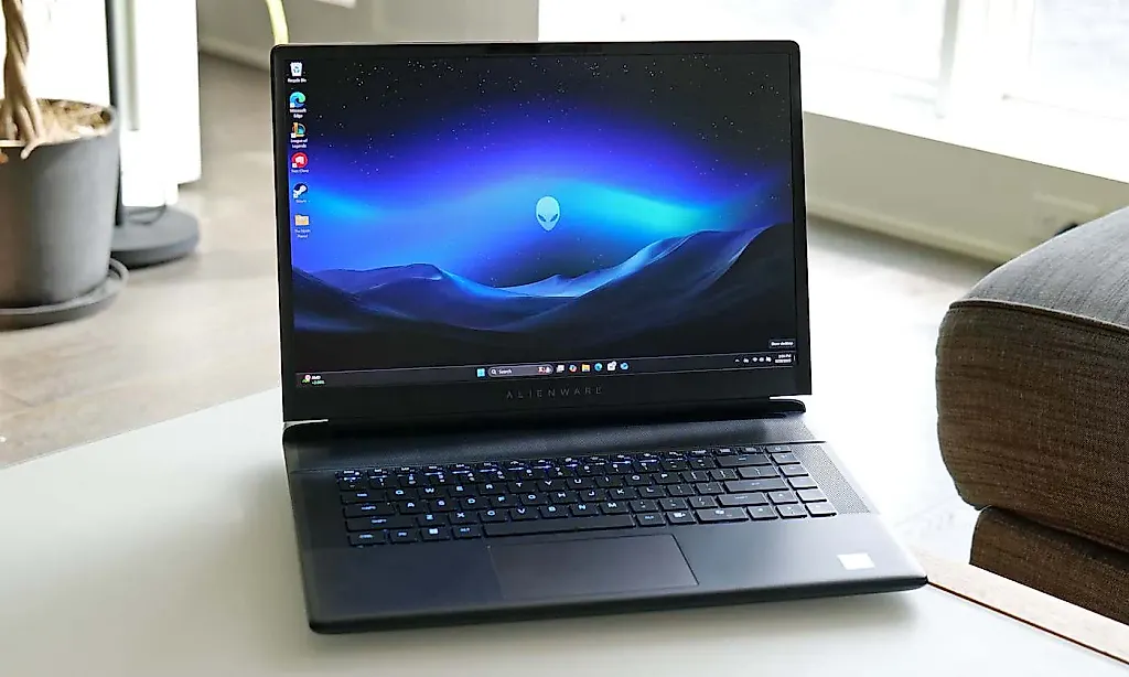 Геймерский корабль возвращается: обзор Alienware 16 Area-51