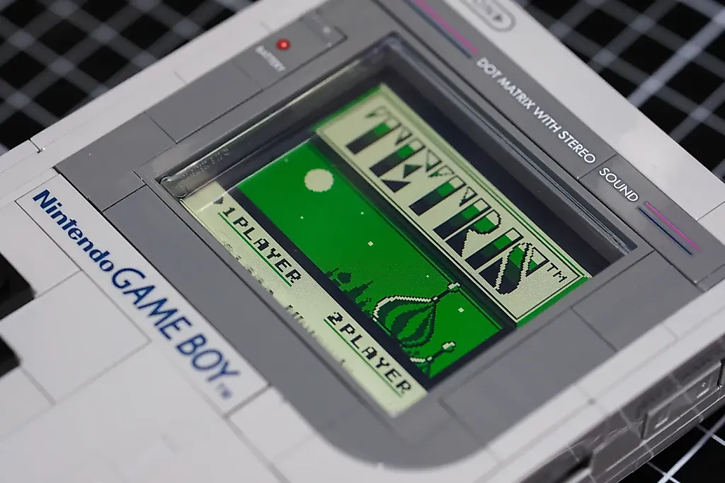Lego Game Boy стал настоящей консолью: моддер делает невозможное действительным