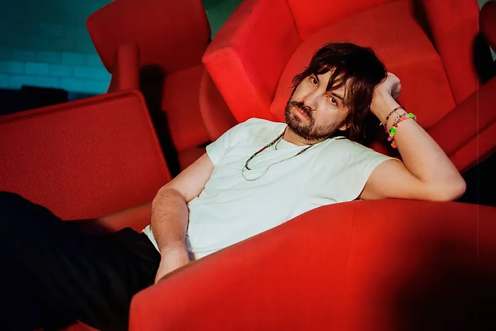 Tame Impala впервые в Hot 100 с треком «Dracula»