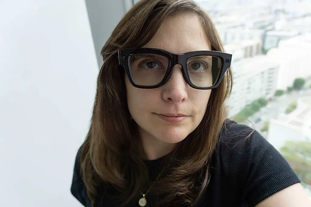 Meta Ray-Ban Display: толстые очки с большими амбициями