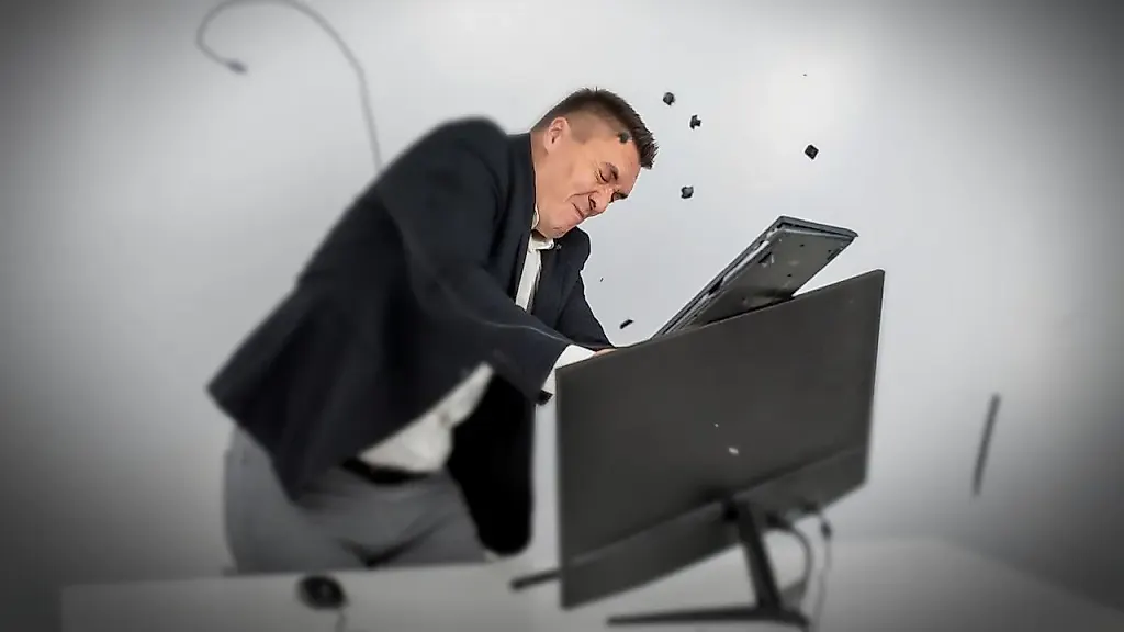 Windows 11 ломает спасательный круг: обновление убило мышь и клаву в рекавери