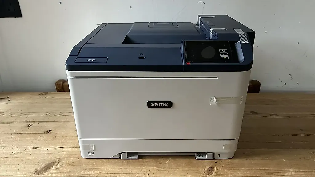 Xerox C320: лазер, который принтует, как струйник?