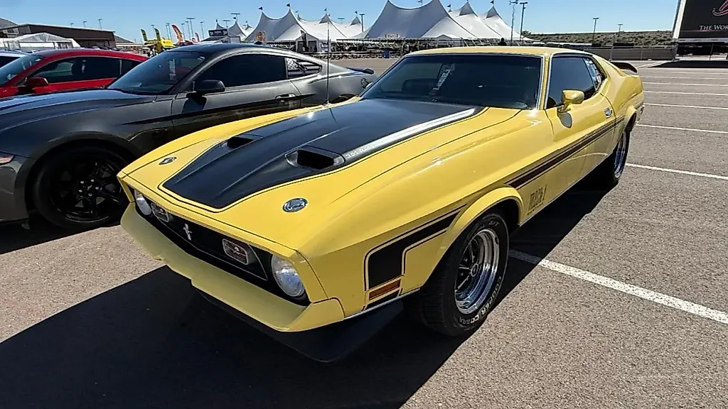 Mustangs Invade Barrett-Jackson at WestWorld!