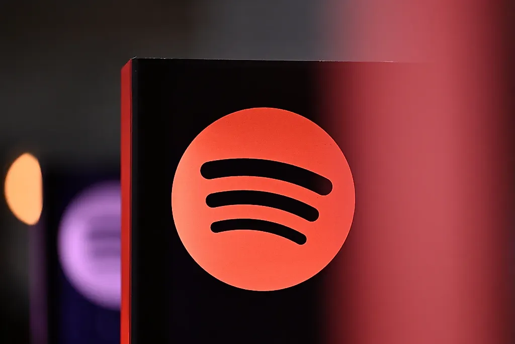 Почему музыканты покидают Spotify и как уйти самому