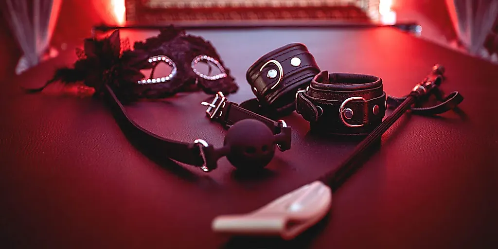 Связь сексуальных ролей BDSM с положением в обществе: новое исследование