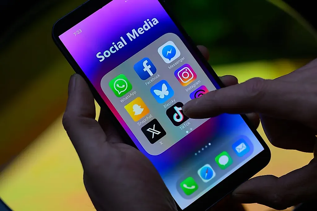 ЕС обвиняет Meta и TikTok в нарушениях правил по борьбе с незаконным контентом