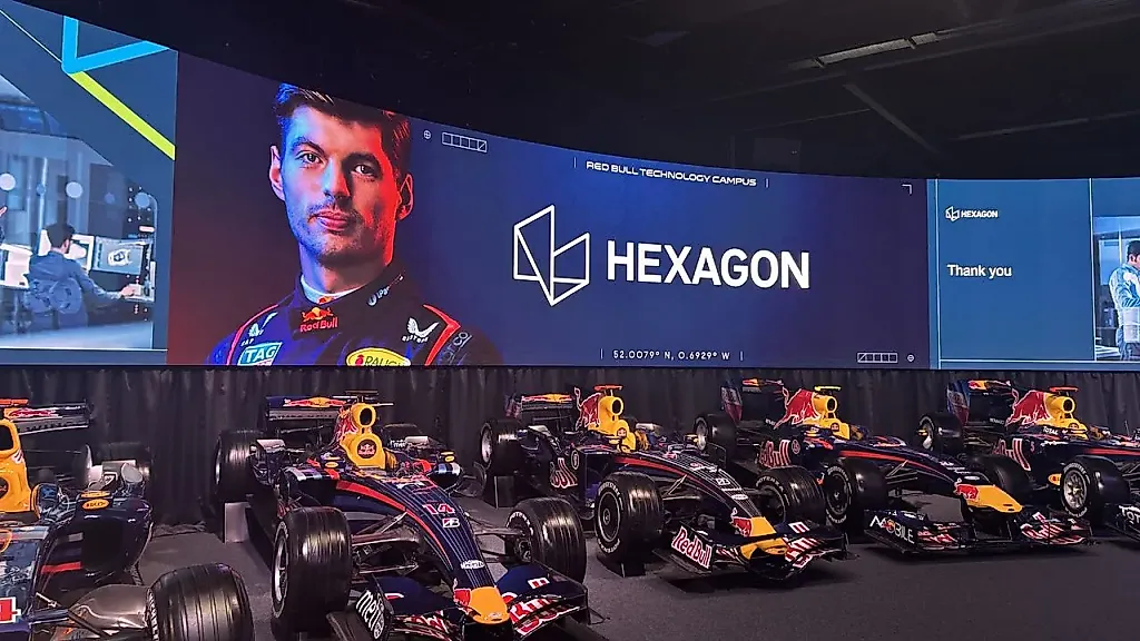 Hexagon ускоряет Red Bull Racing
