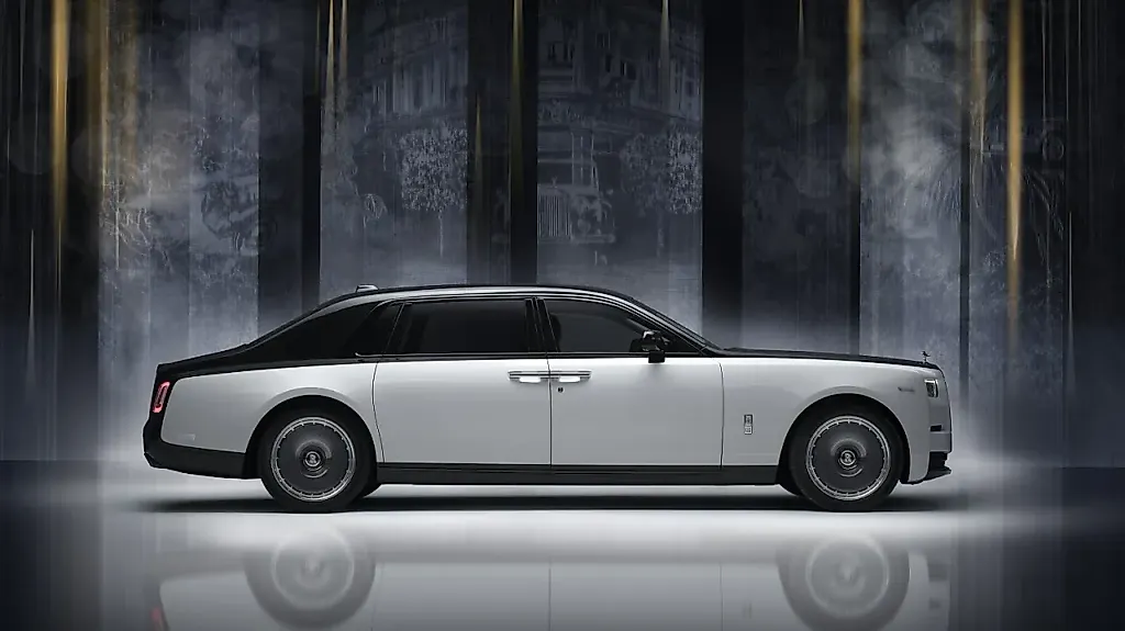Rolls-Royce отмечает 100 лет Phantom