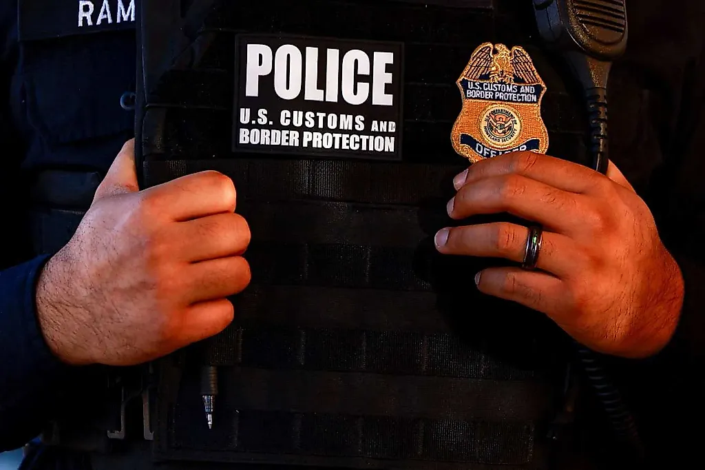 CBP будет фотографировать иностранцев при въезде и выезде для базы распознавания лиц