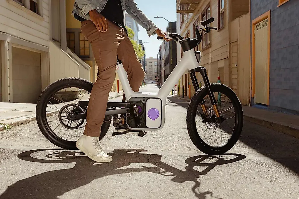 Rivian’s exes roll out weird e-bike and other digital сюрпризы