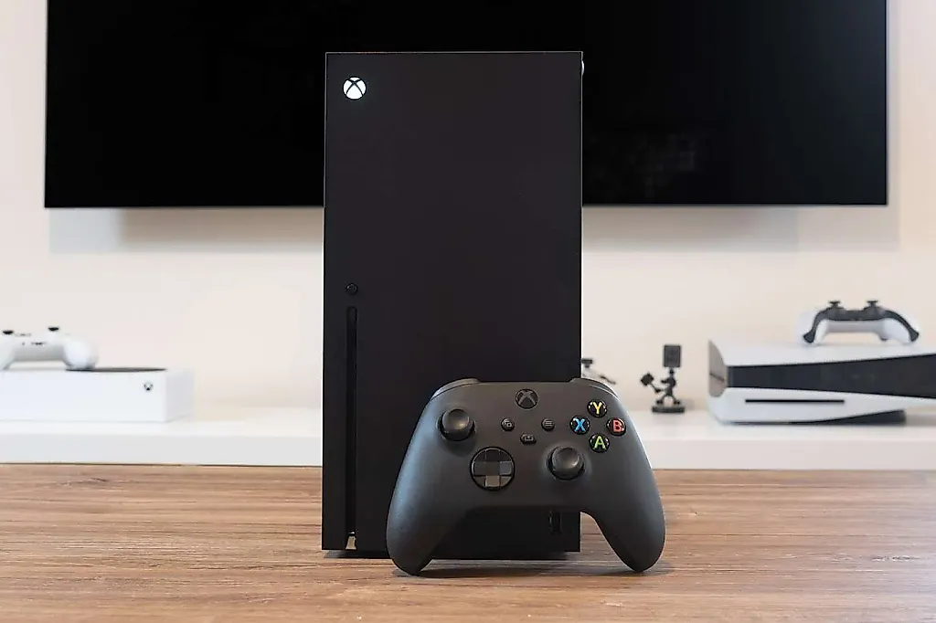 Выручка Xbox упала на 30%: игры, студии и ставки на ИИ