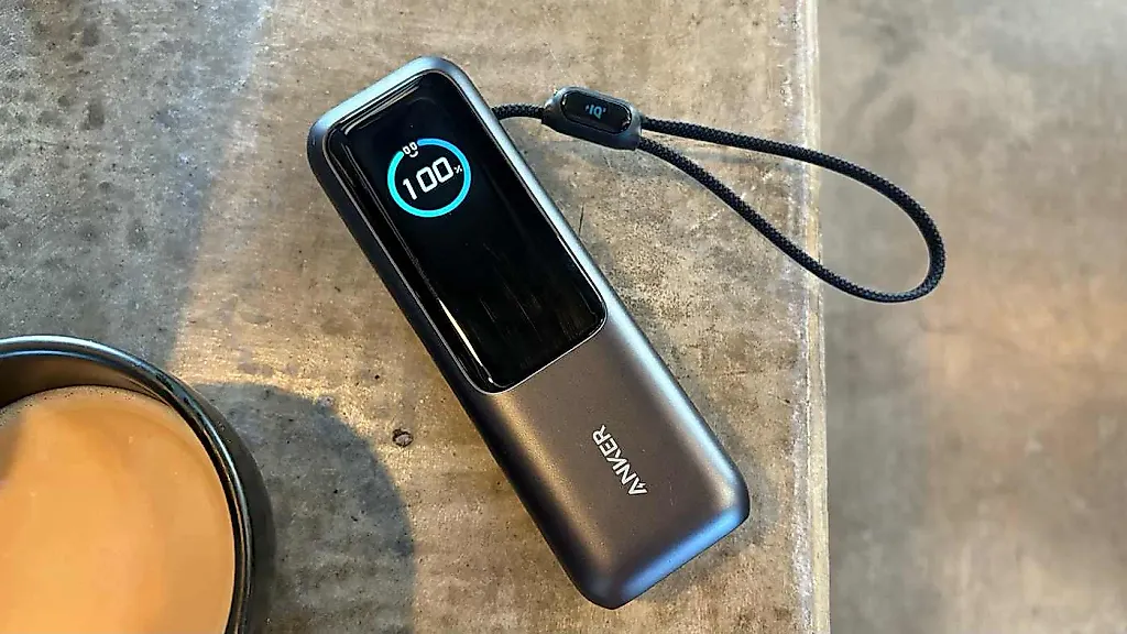 Anker Laptop Power Bank review: All my favorite battery features together at last