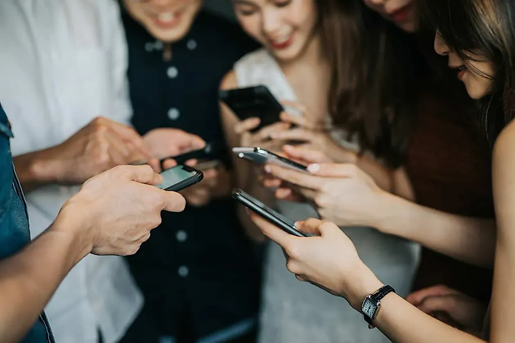 WhatsApp откроется для чужих мессенджеров в Европе