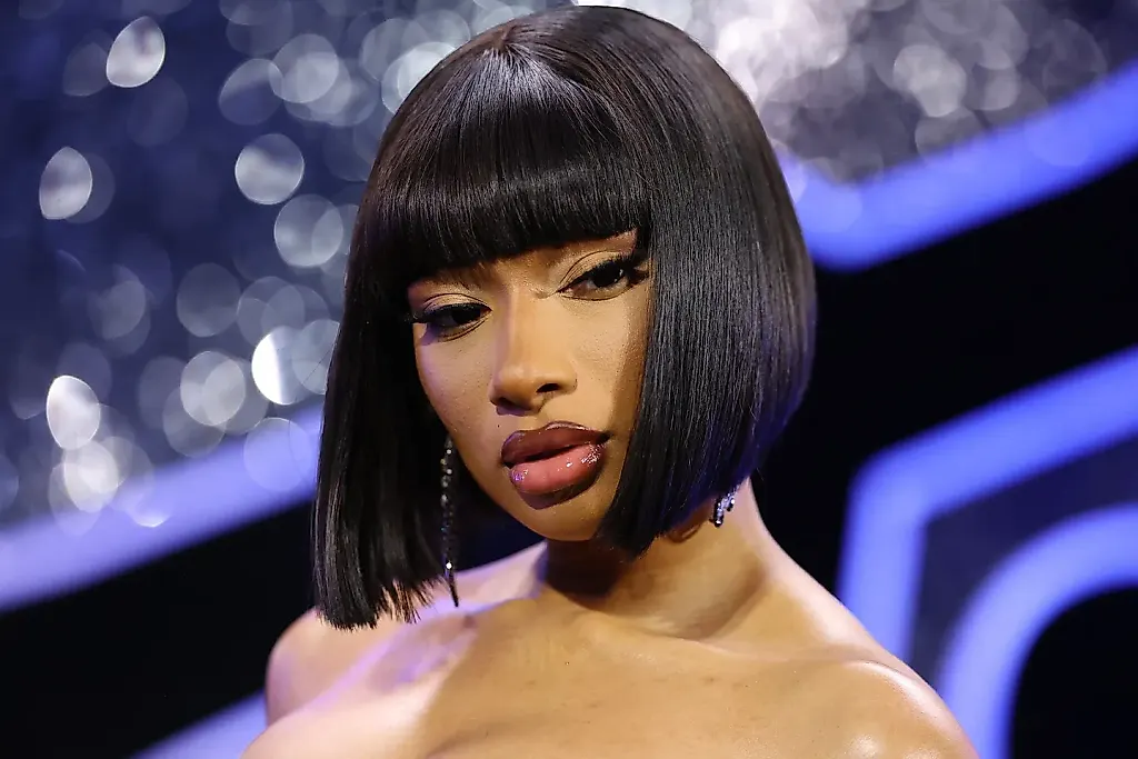 Судебные муки Megan Thee Stallion: свидетели, ложь и соцсети