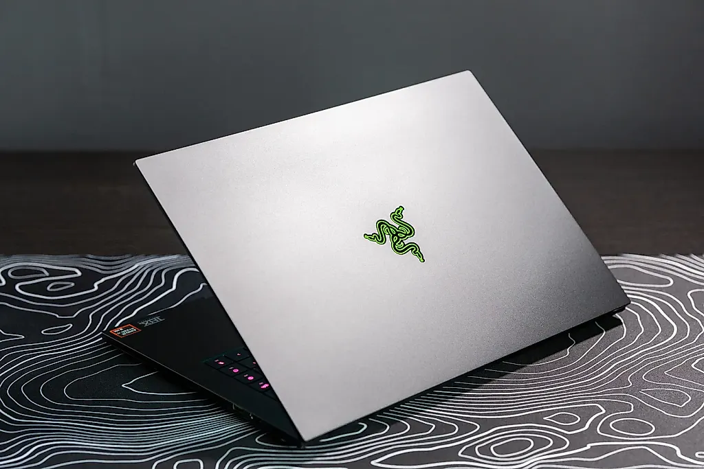 Razer Blade 16: Путь к игровому адскому ПК