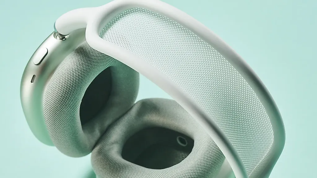 Apple поразила нас обновлением AirPods Max — теперь с lossless аудио!