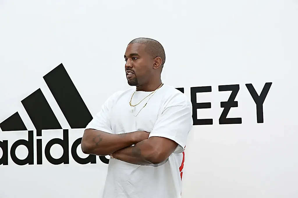 Суд оправдал Adidas по делу о Каньє Уэсте