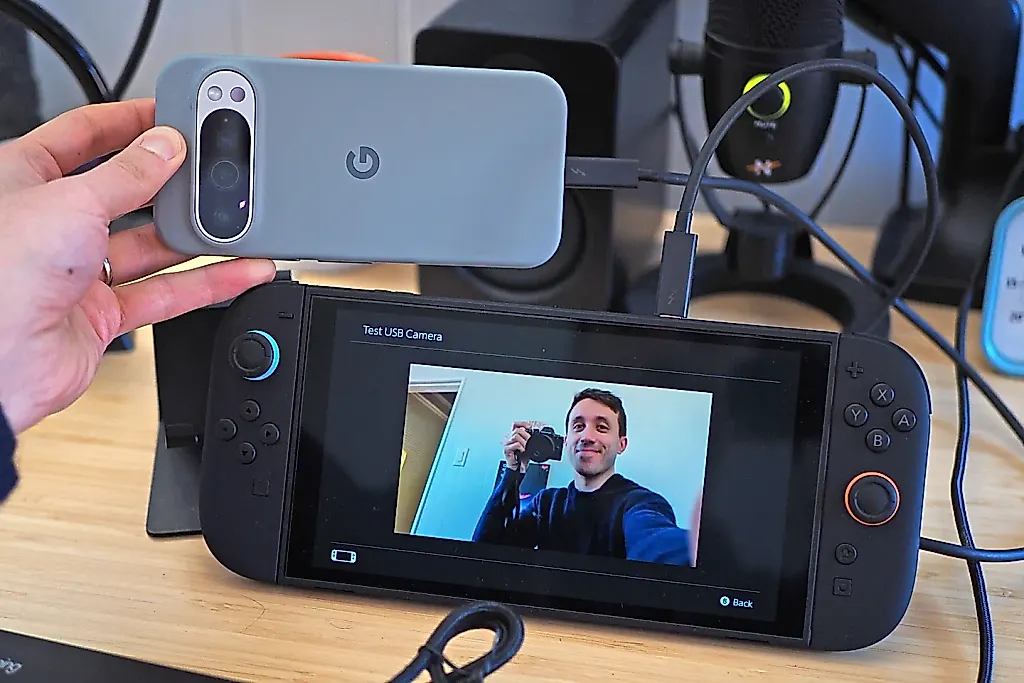 Pixel теперь – веб-камера для Switch 2