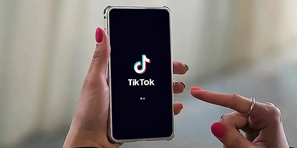 TikTok выигрывает у врачей в битве за умы по СИОЗС