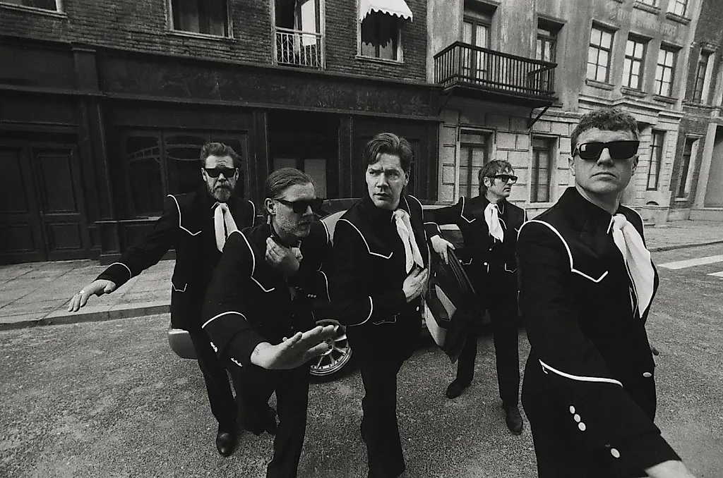 The Hives – На старых помещениях шведский сумасшедший: анонс мирового тура и альбома!