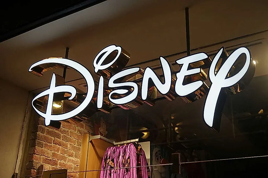 Disney против Google: скандал с ИИ и авторским правом