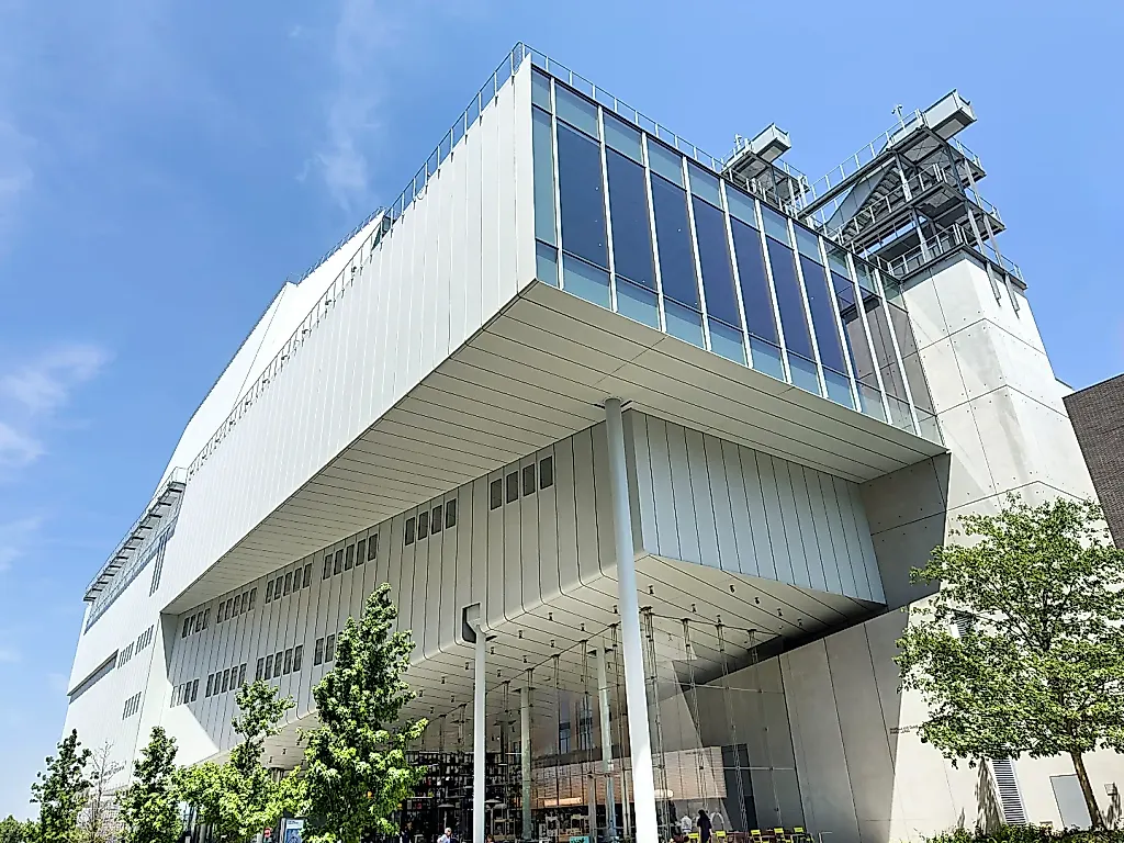 Whitney Biennial 2026: список художников раскрыт