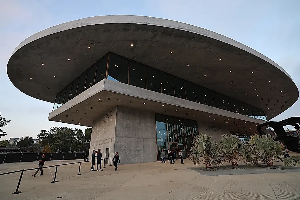 Сотрудники LACMA создали профсоюз