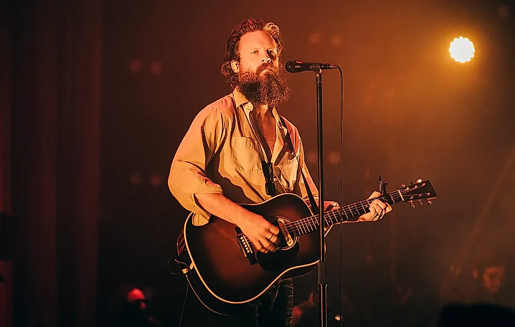 Отцы и песни: Father John Misty жжёт каверами