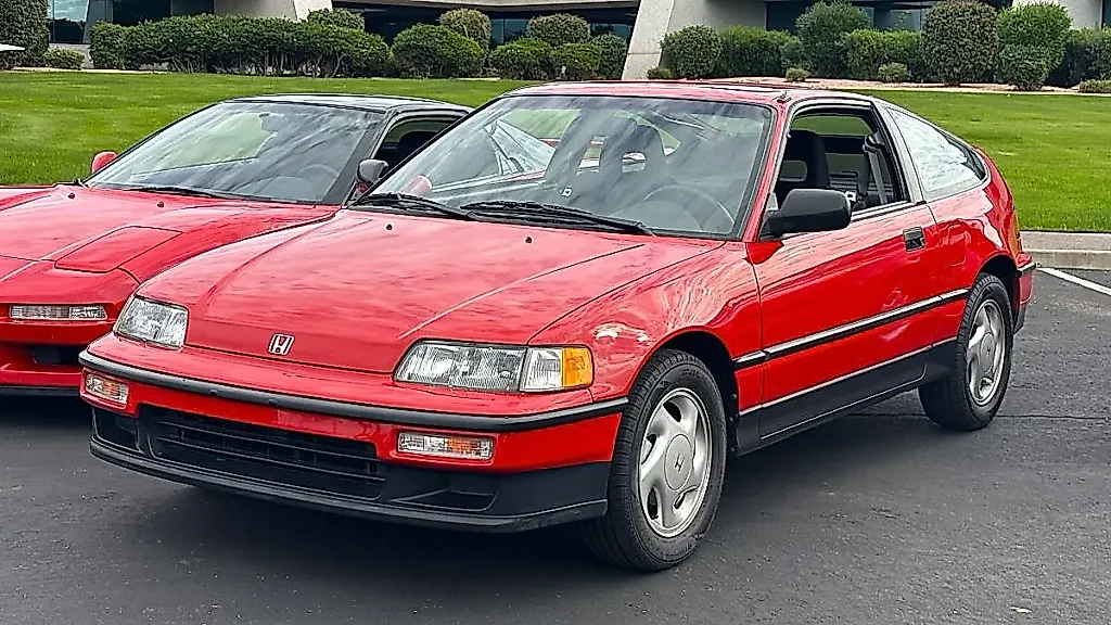 Honda CRX: мал, да удал