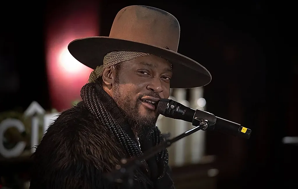 Неизданная песня D’Angelo всколыхнула интернет