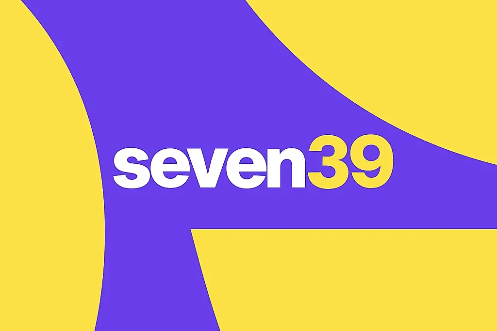 Когда социалка работает по расписанию: welcome to seven39!