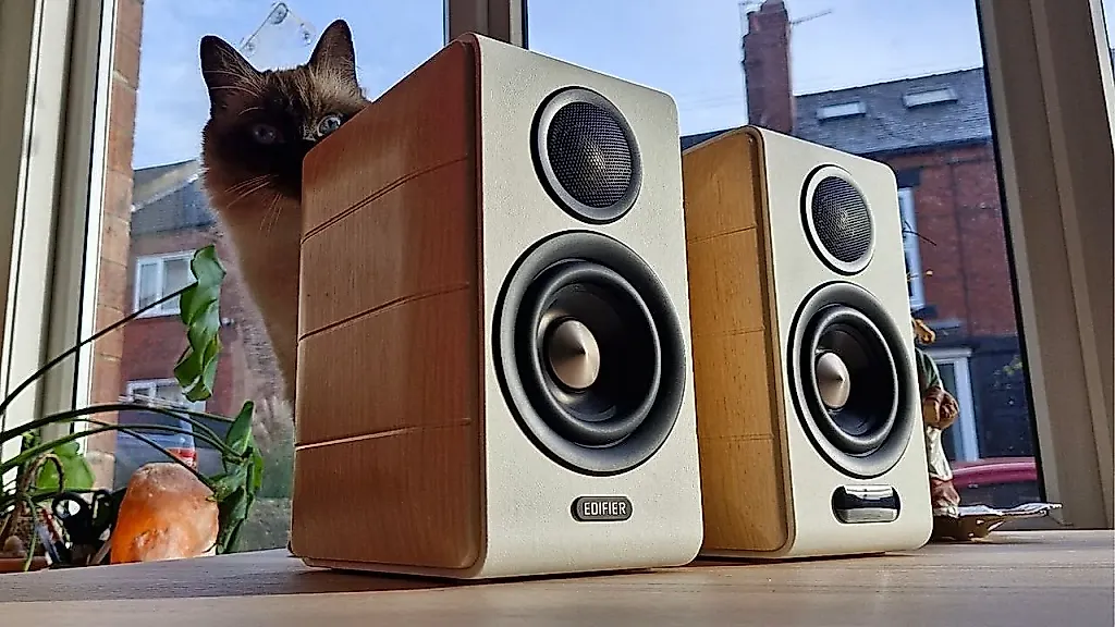 Edifier S880DB MKII: новые активные колонки с нюансами