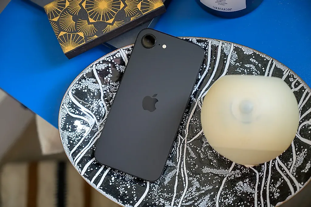 Тарифы Трампа: Как iPhone попал в бедственное положение