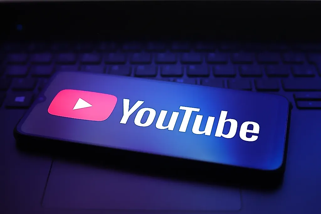 Исследование: больше половины контента в YouTube Shorts — мусор, созданный ИИ