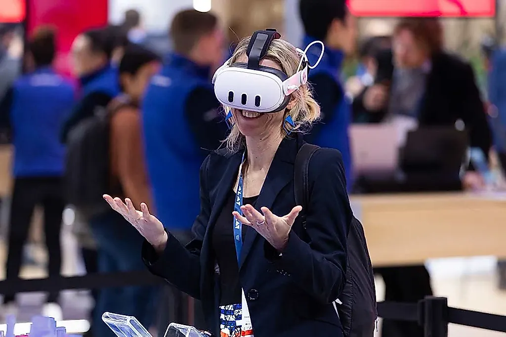 Meta закрывает три VR-студии: время собирать виртуальные чемоданы