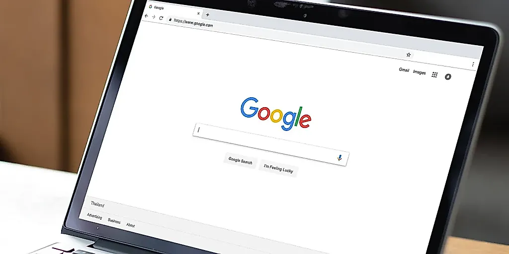 ИИ вместо поисковика: умнее не станешь?