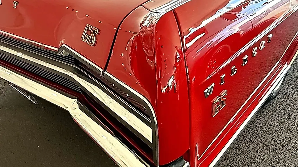 Barrett-Jackson 2026: коллекция экзотики, редкостей и сюрпризов под одним шатром