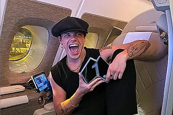 Yungblud возглавил австралийский чарт после тура