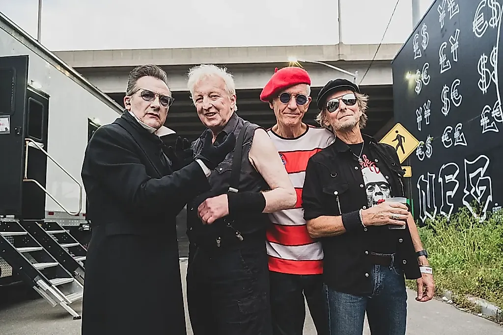 «The Damned» вспоминают 50 лет панка и прощаются с Брайаном Джеймсом