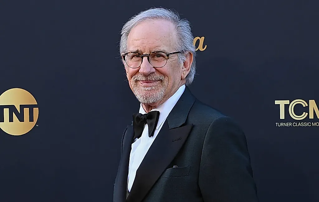 Спилберг добрался до EGOT