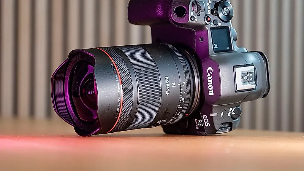 Сверхширокий соблазн Canon