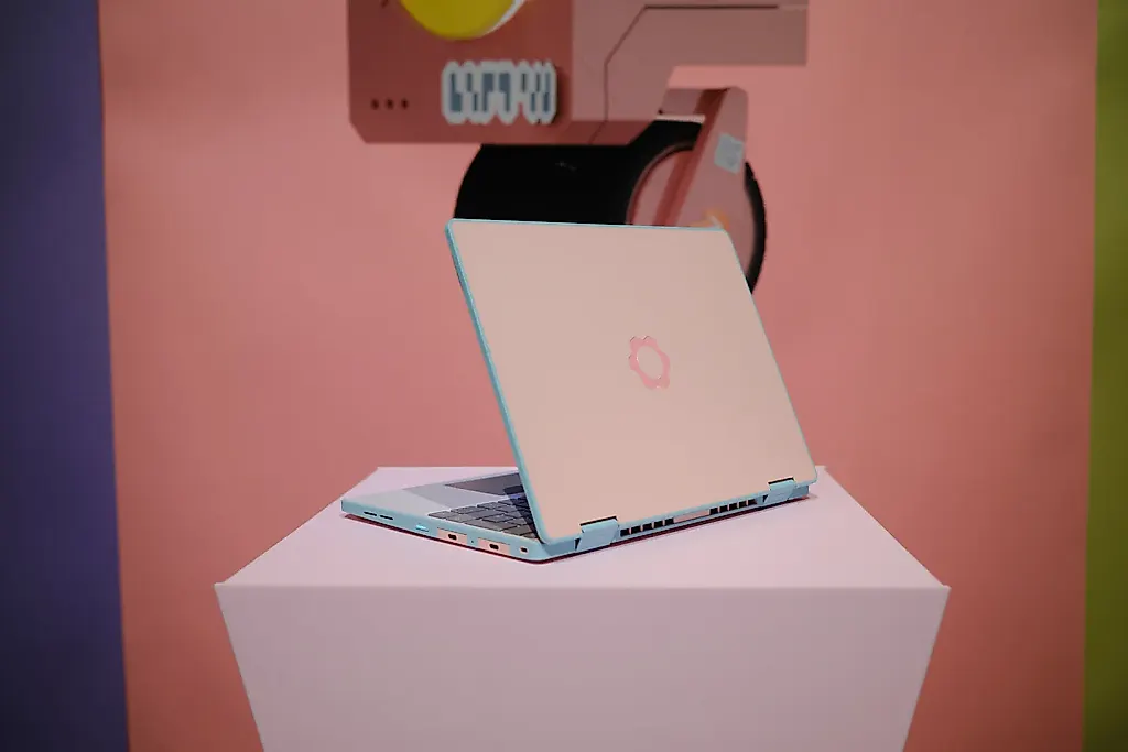 Главный Технологический Сюрприз: Куда исчезли предзаказы на Laptop 12?