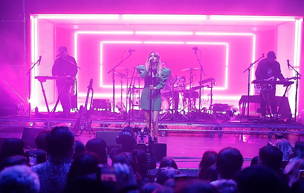 Chvrches возвращаются