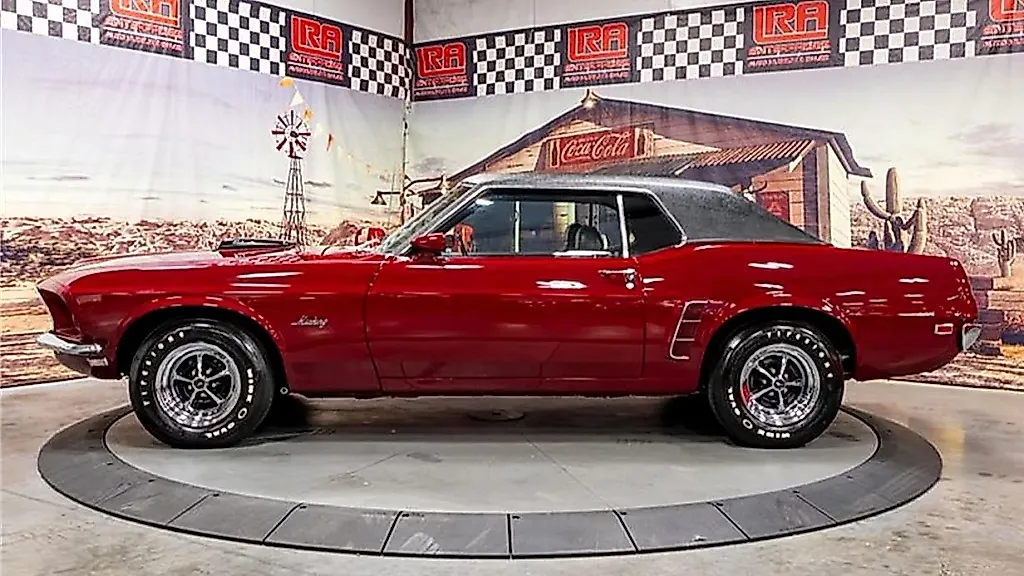 Редкий Mustang 1969 с 428 Cobra Jet