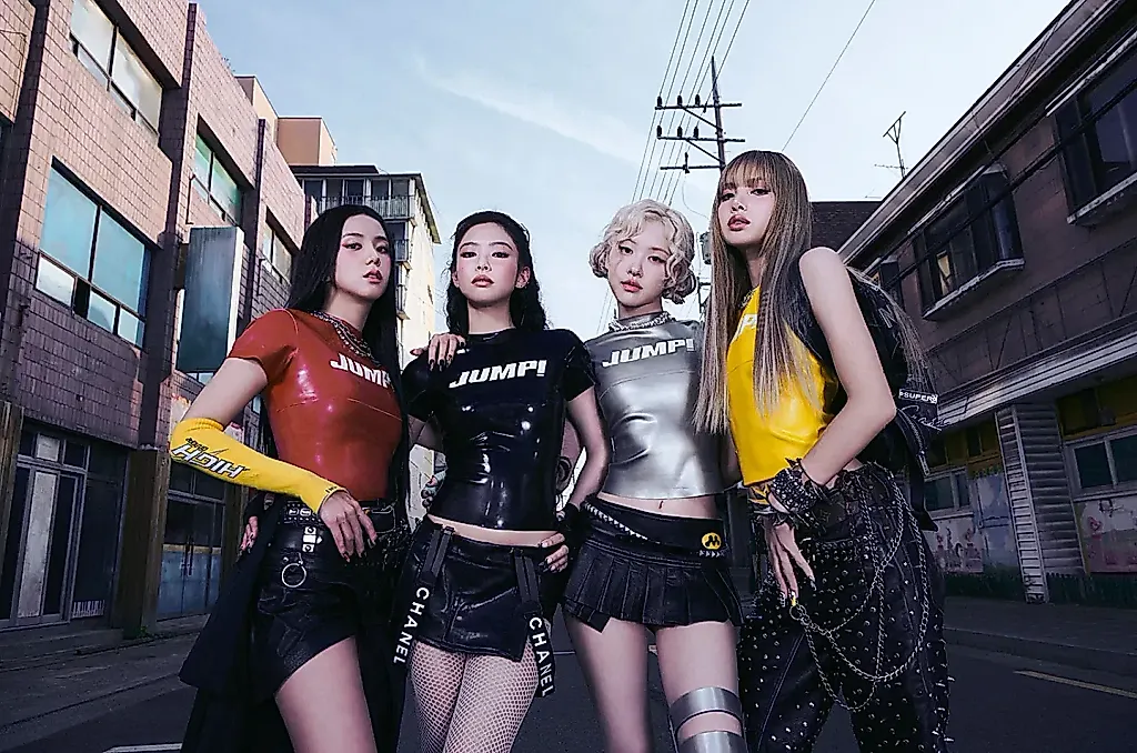BLACKPINK возвращаются с DEADLINE