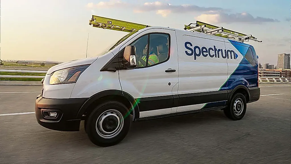 FCC одобряет слияние Cox и Charter