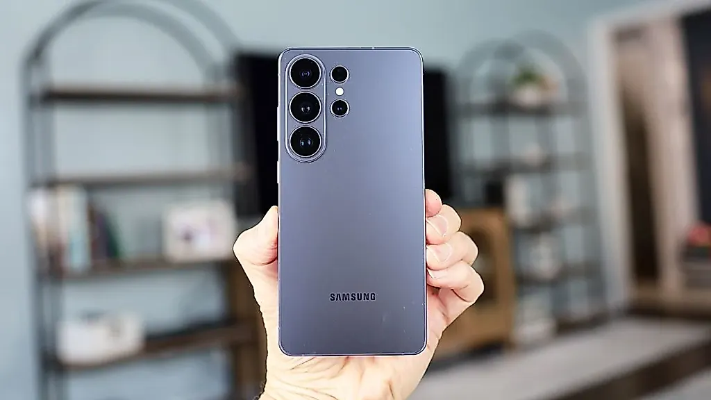 Samsung и Apple наконец-то поделились