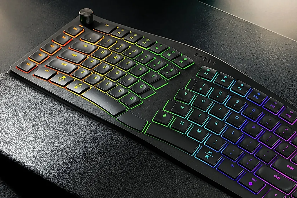 Первая split‑клавиатура Razer