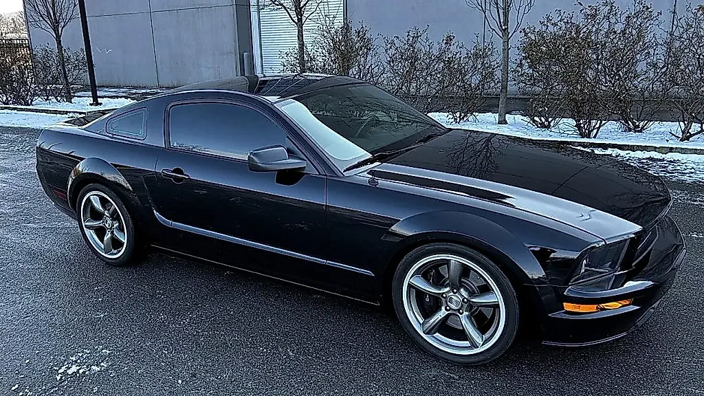 Форсированный Mustang Bullitt 2009