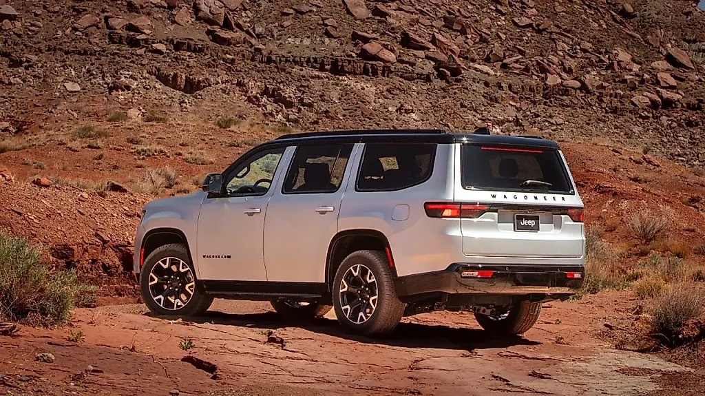 Jeep Wagoneer 2025: Специальная версия Overland